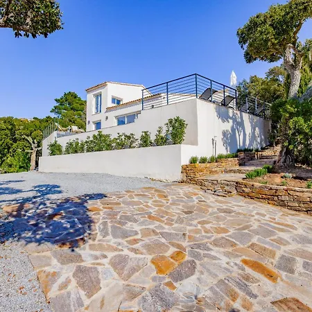 Magnifique Piscine Chauffee, Climatisee, Vue Sur Villa *