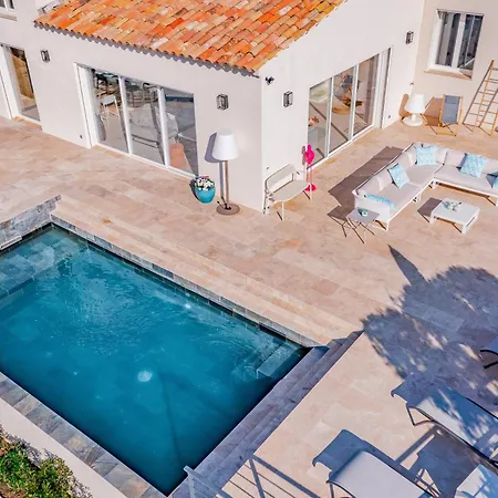 Villa Magnifique Piscine Chauffee, Climatisee, Vue Sur *