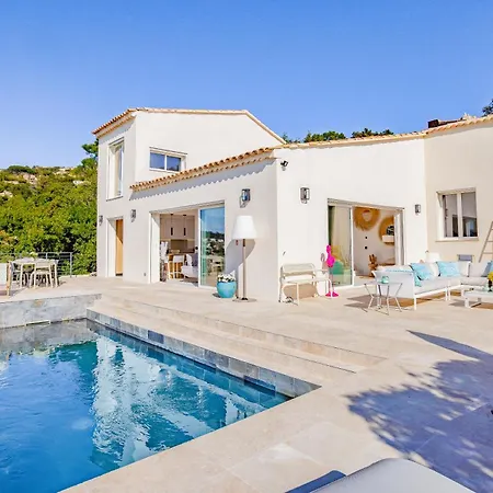 Villa Magnifique Piscine Chauffee, Climatisee, Vue Sur Les Issambres