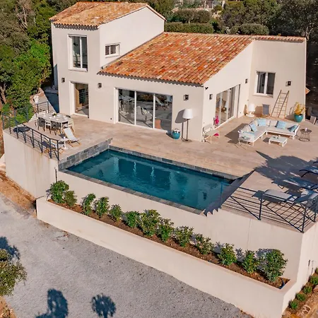 Villa Magnifique Piscine Chauffee, Climatisee, Vue Sur
