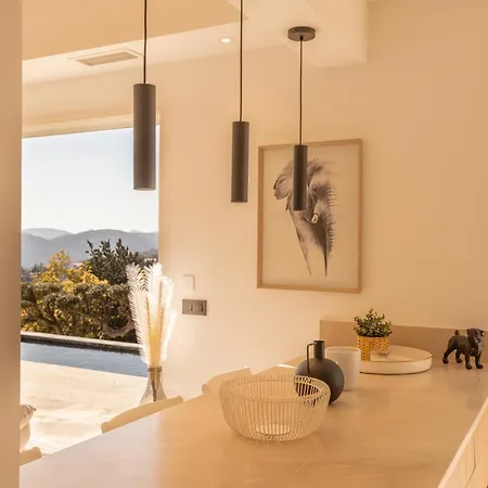 Villa Magnifique Piscine Chauffee, Climatisee, Vue Sur Les Issambres
